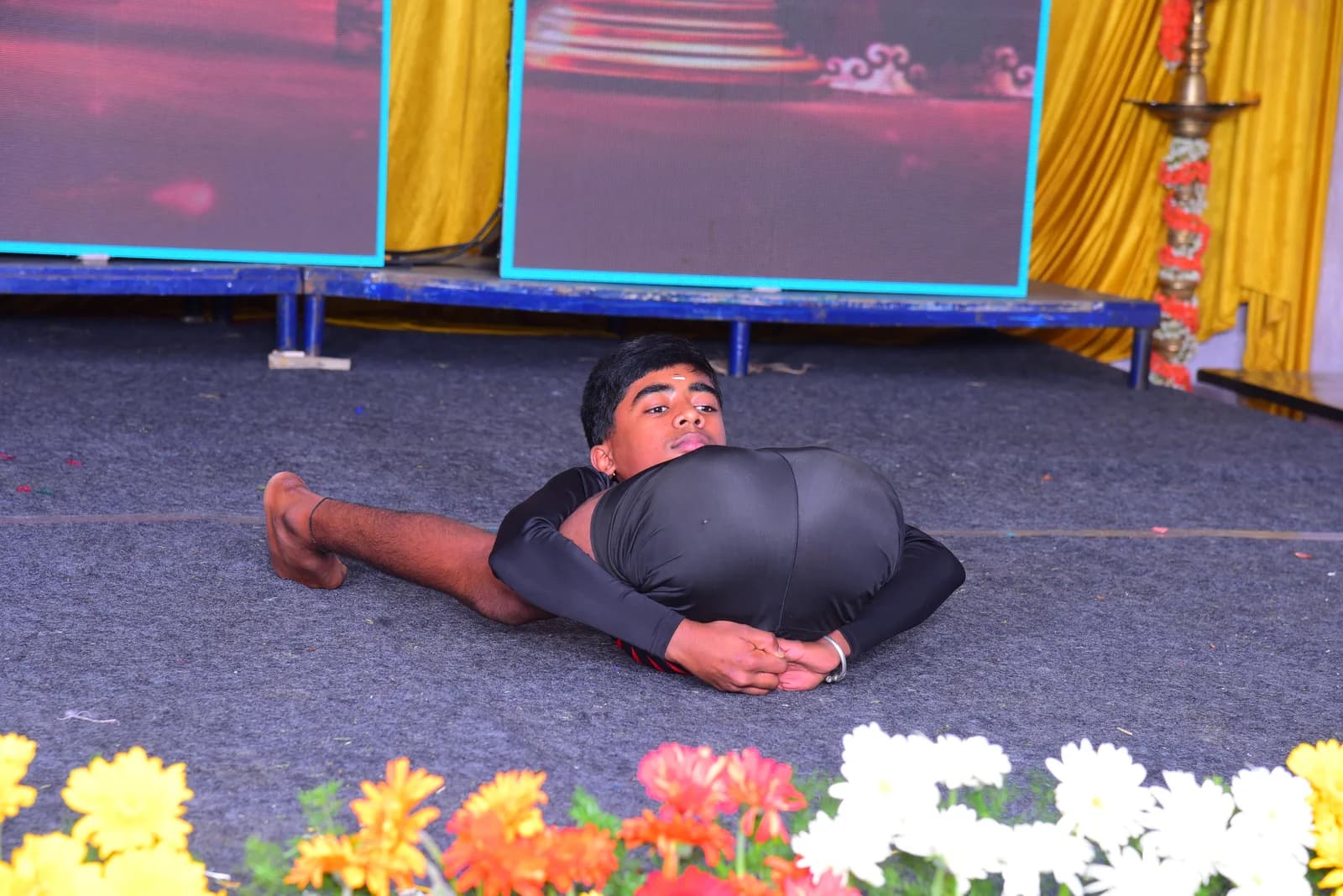 Cambridge English School - School Event 50